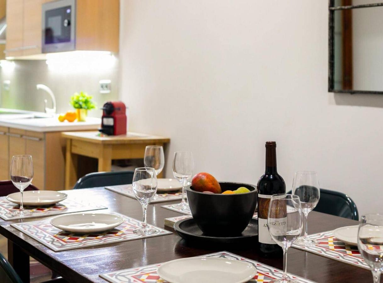 Great Spacious Apartment In The Gothic Quarter Barcellona Esterno foto
